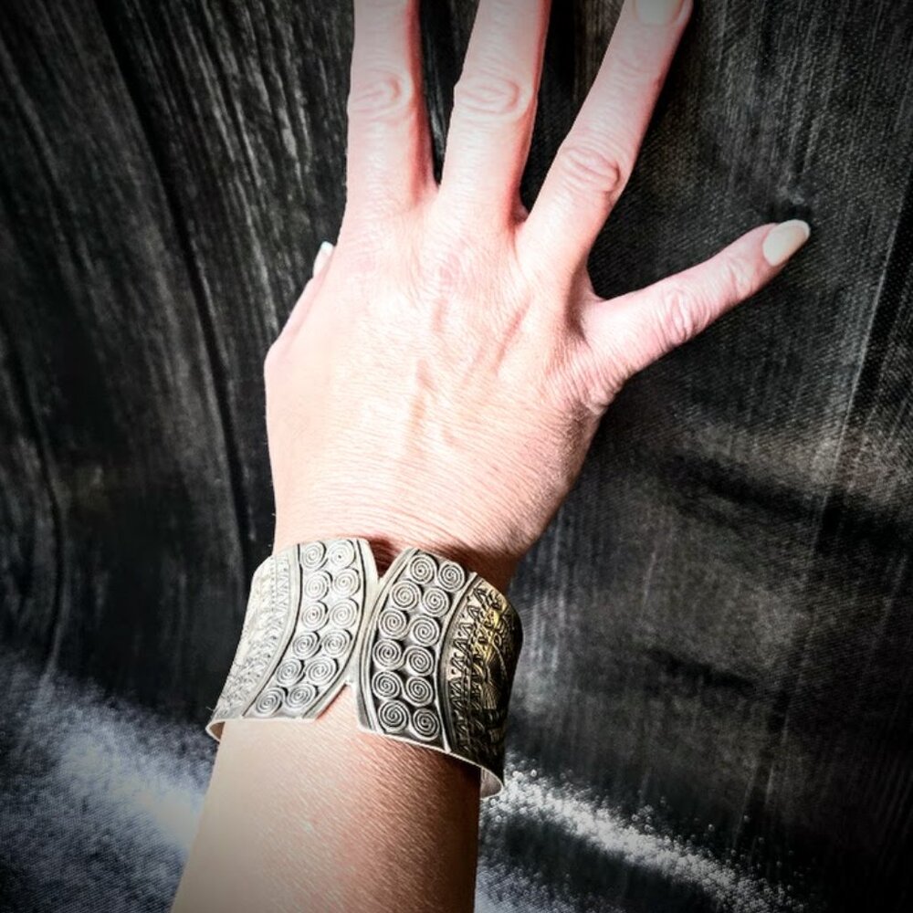 Fine Silver Tribal Spiral Motif Cuff/Bangle Bracelet Handmade by Karen Hill Trib